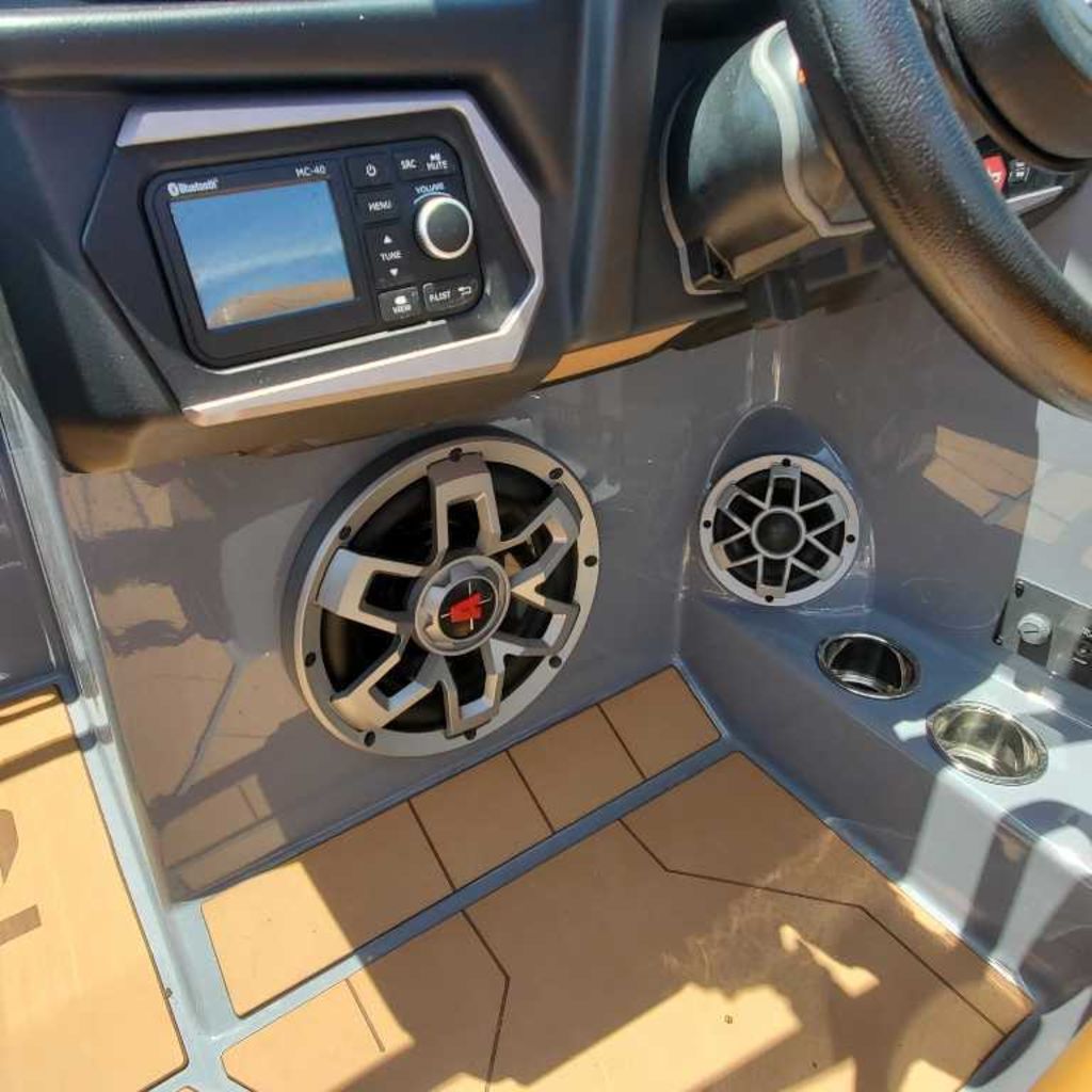 2022 Axis Wake Research Core Series A22
