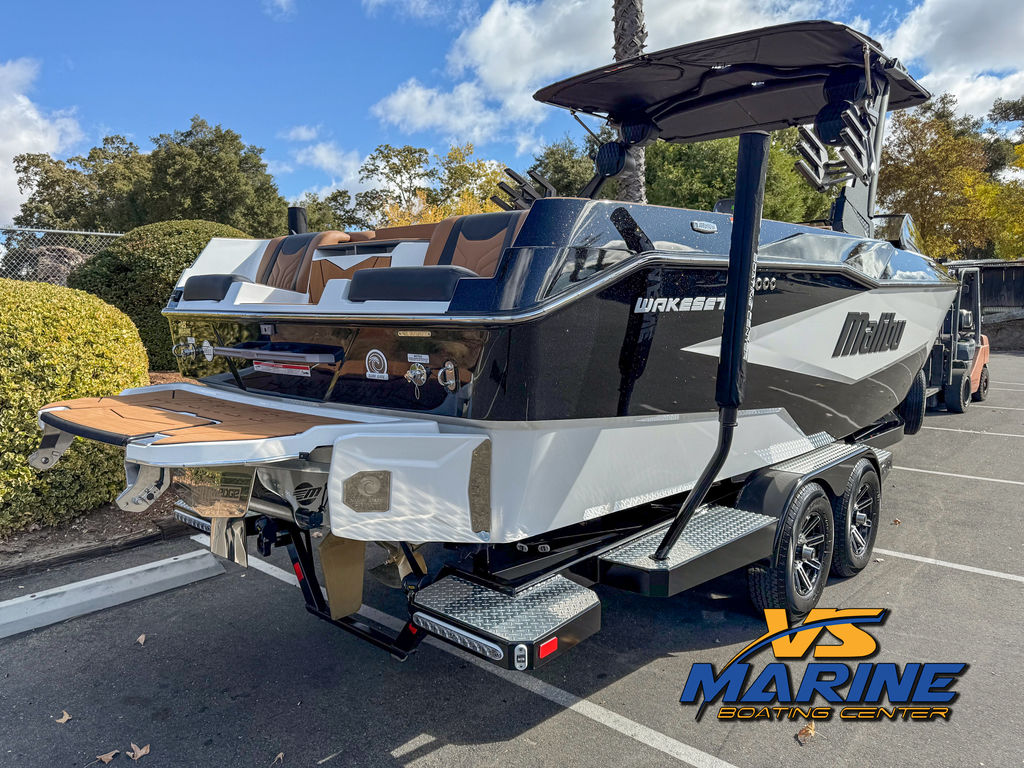 2025 Malibu Boats 25 LSV