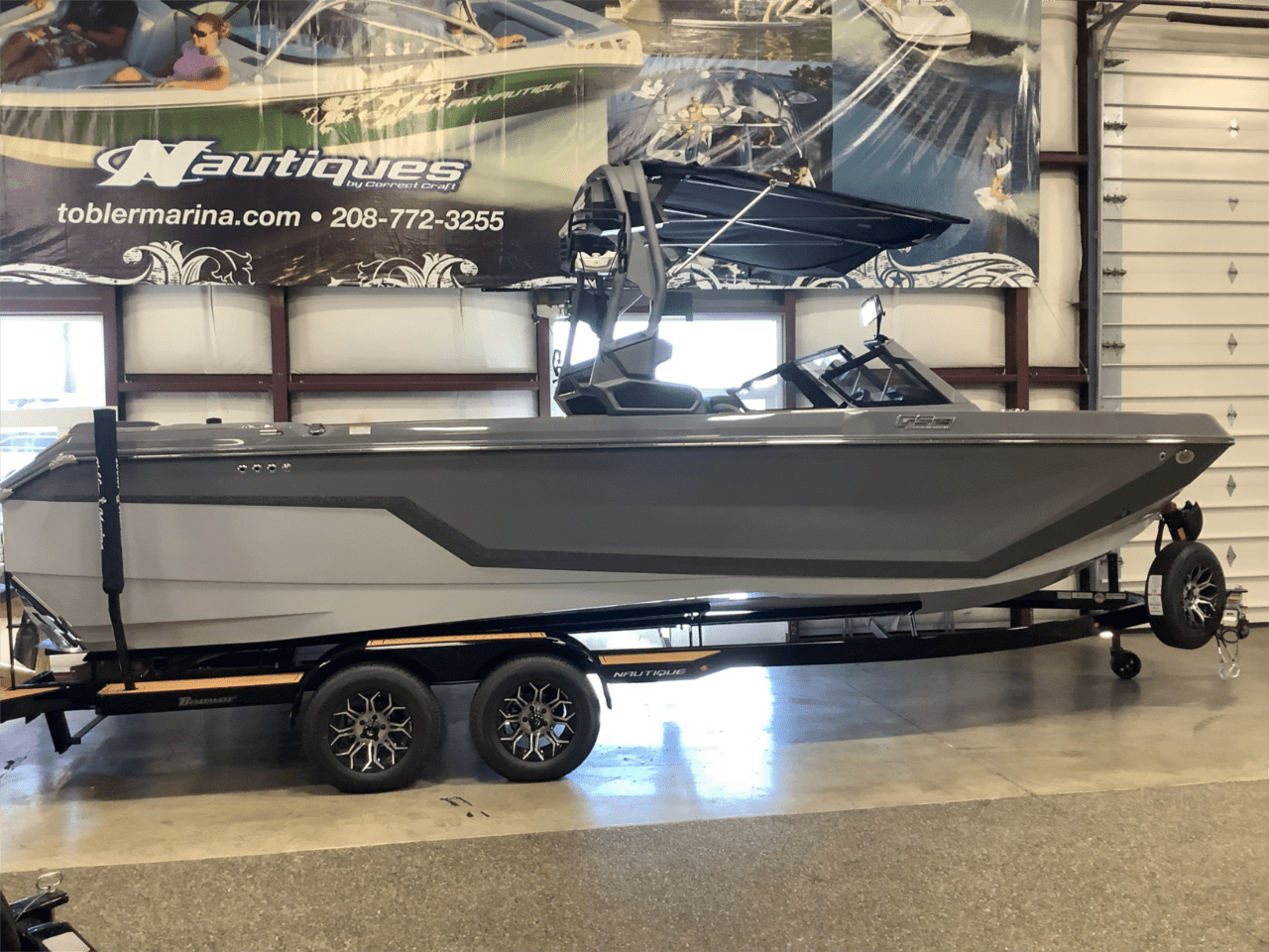 boat.Title