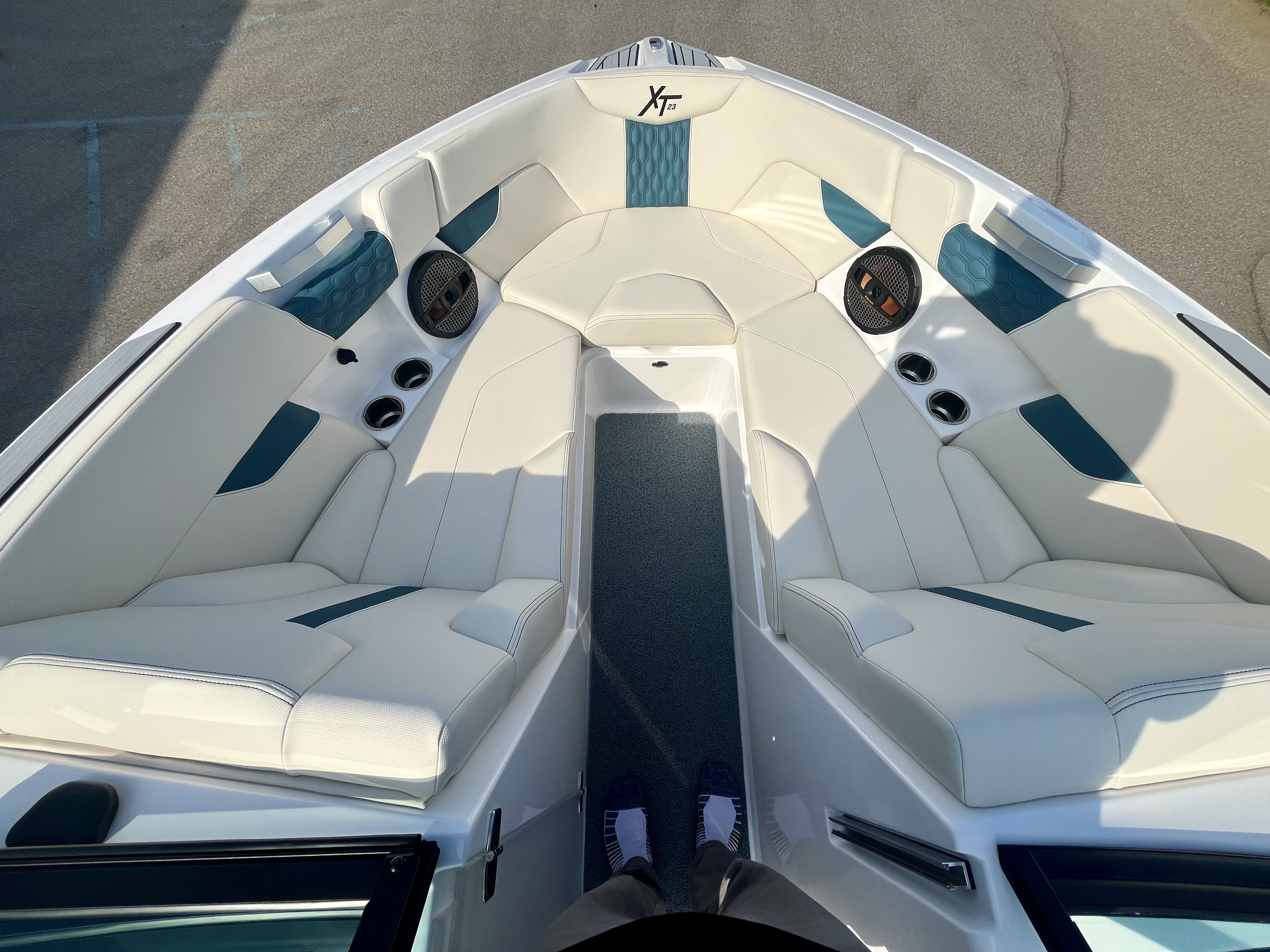 2025 MasterCraft XT23