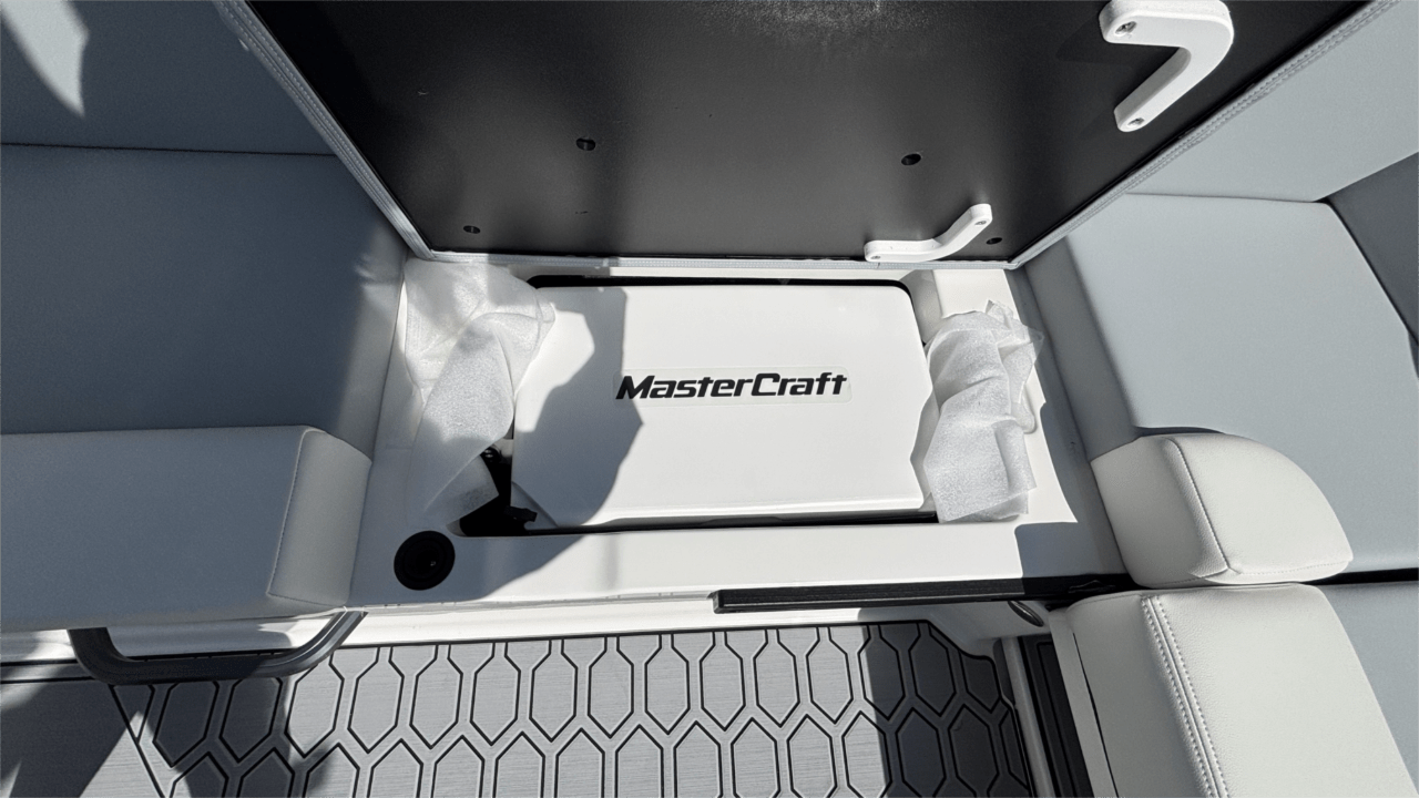 2025 MasterCraft NXT24