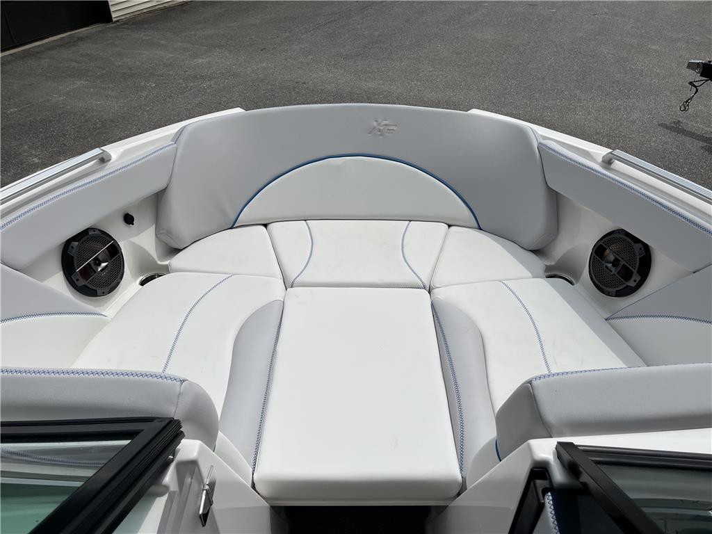boat.Title
