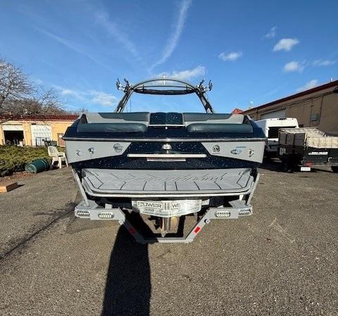 2020 Malibu 23 LSV
