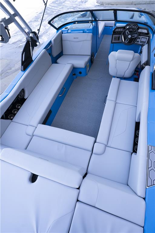 2022 MasterCraft NXT24 – ONE OWNER, LOW HOURS, SURFSTAR!