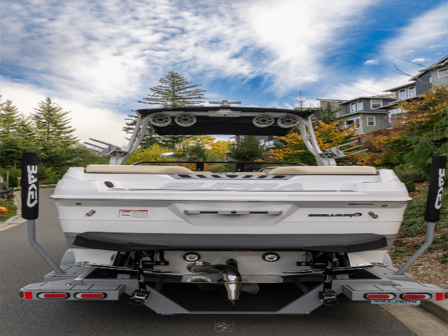 2022 Supra SE 550**loaded and classy**
