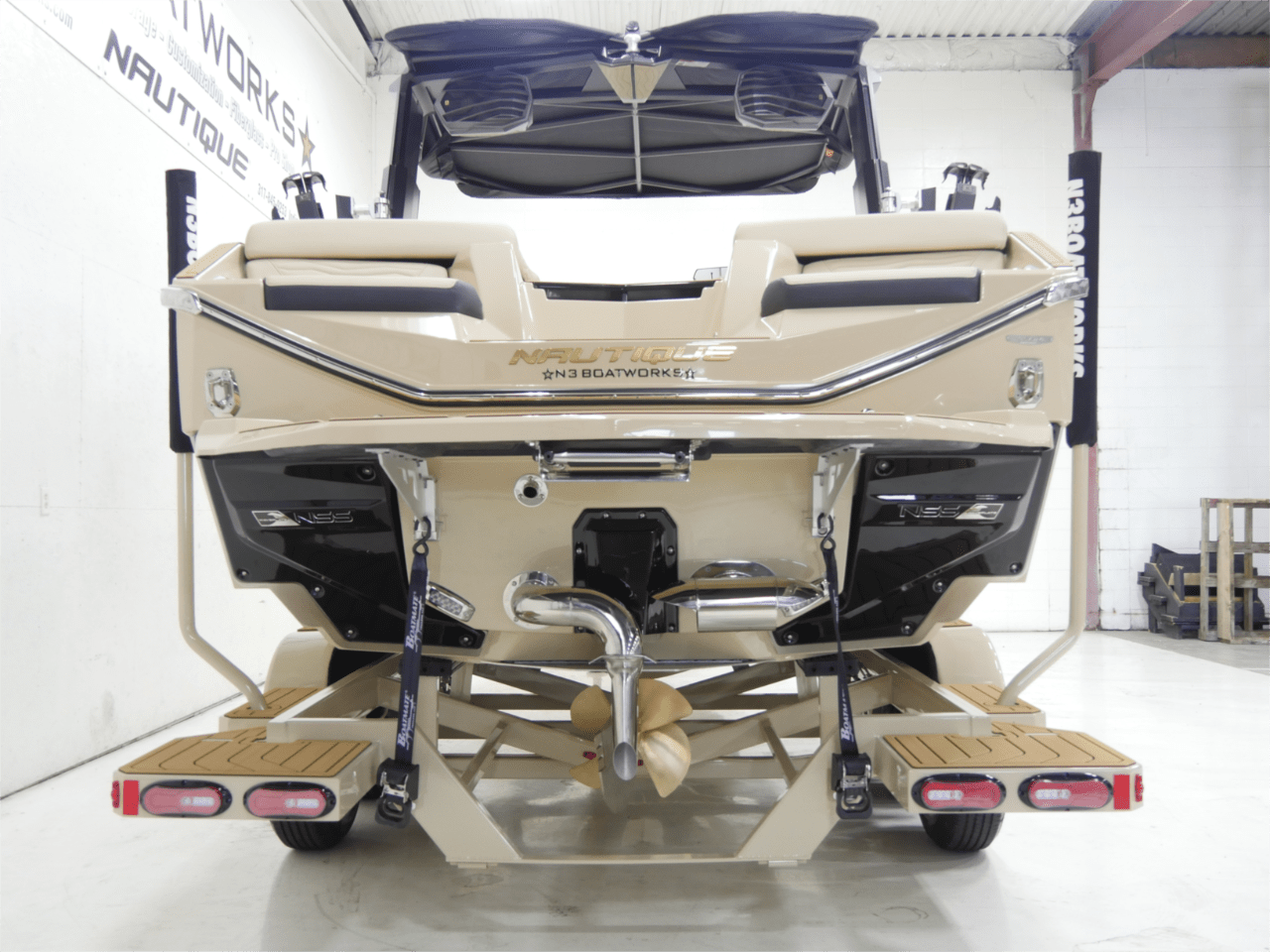 2025 Nautique G23 &#8211; Centennial Flake/Sahara