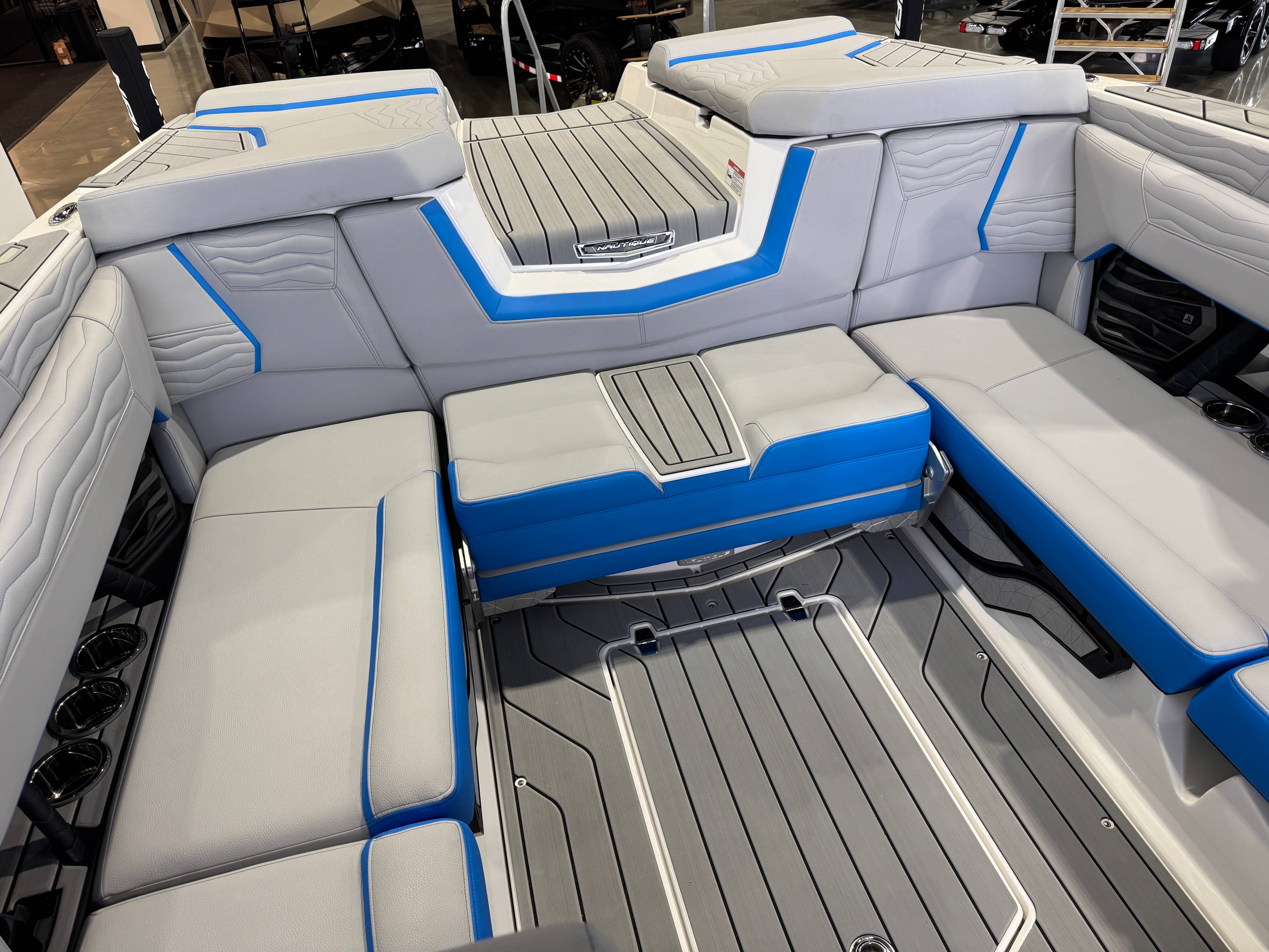 2025 Nautique Super Air Nautique G23