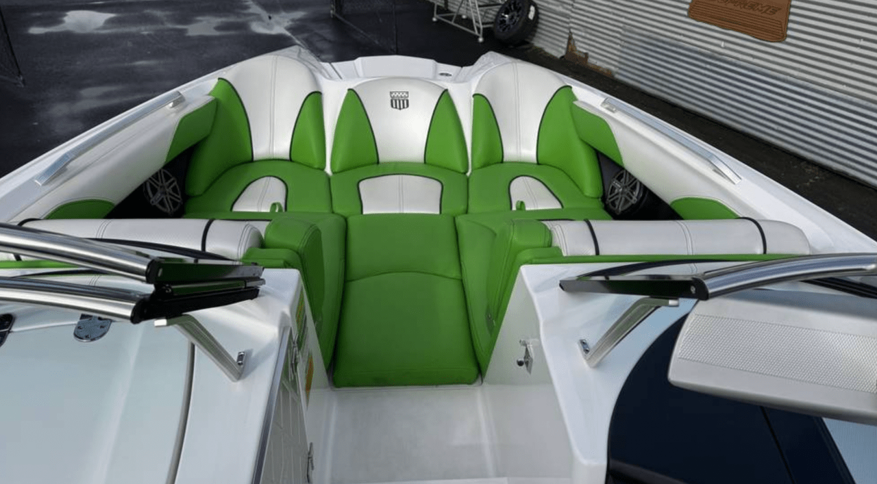 2013 MasterCraft Xstar