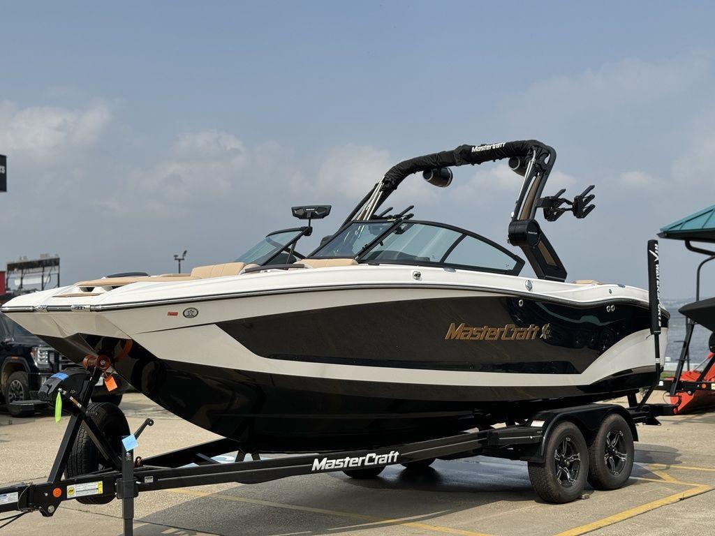 2024 MasterCraft X22