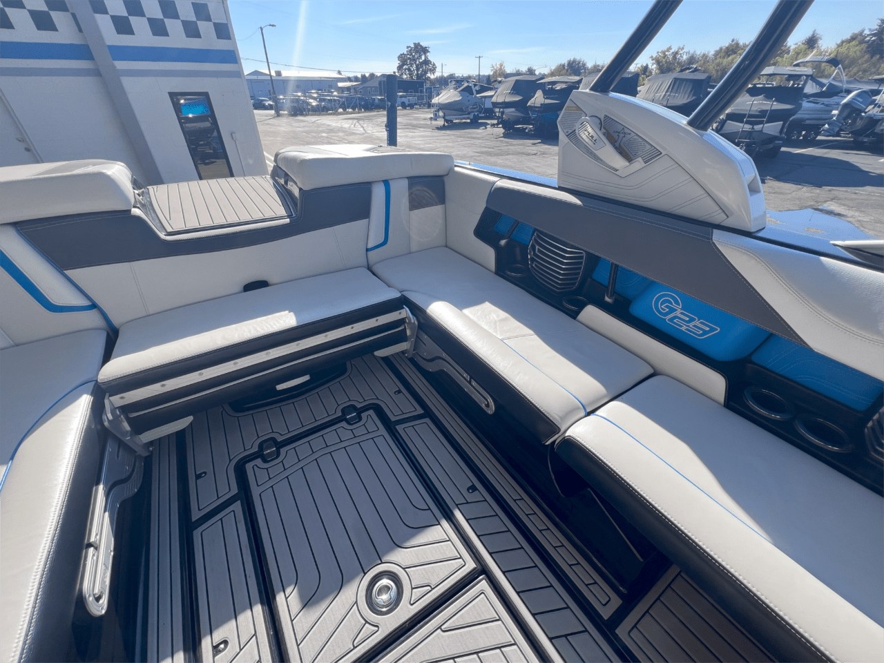 2014 G23 Nautique