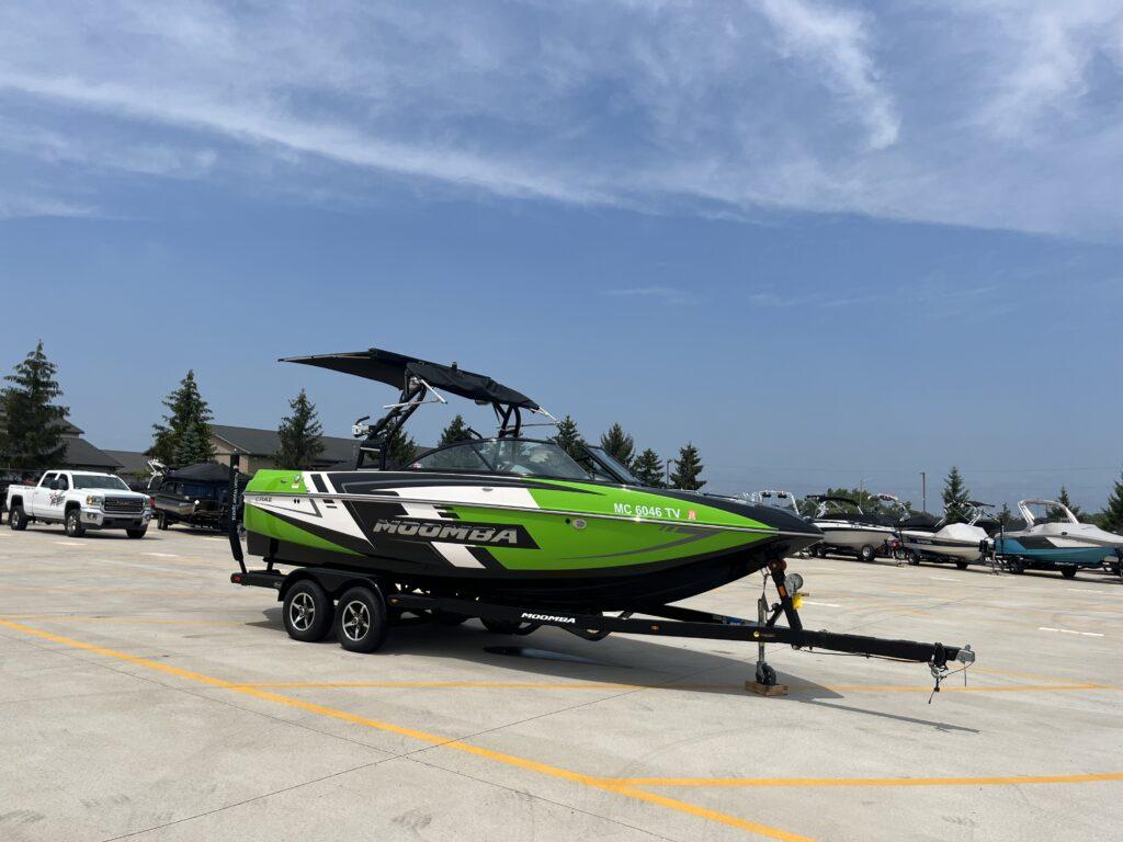 boat.Title