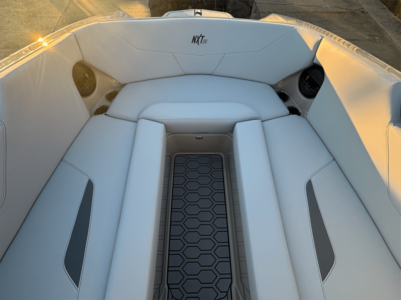 2025 MasterCraft NXT24