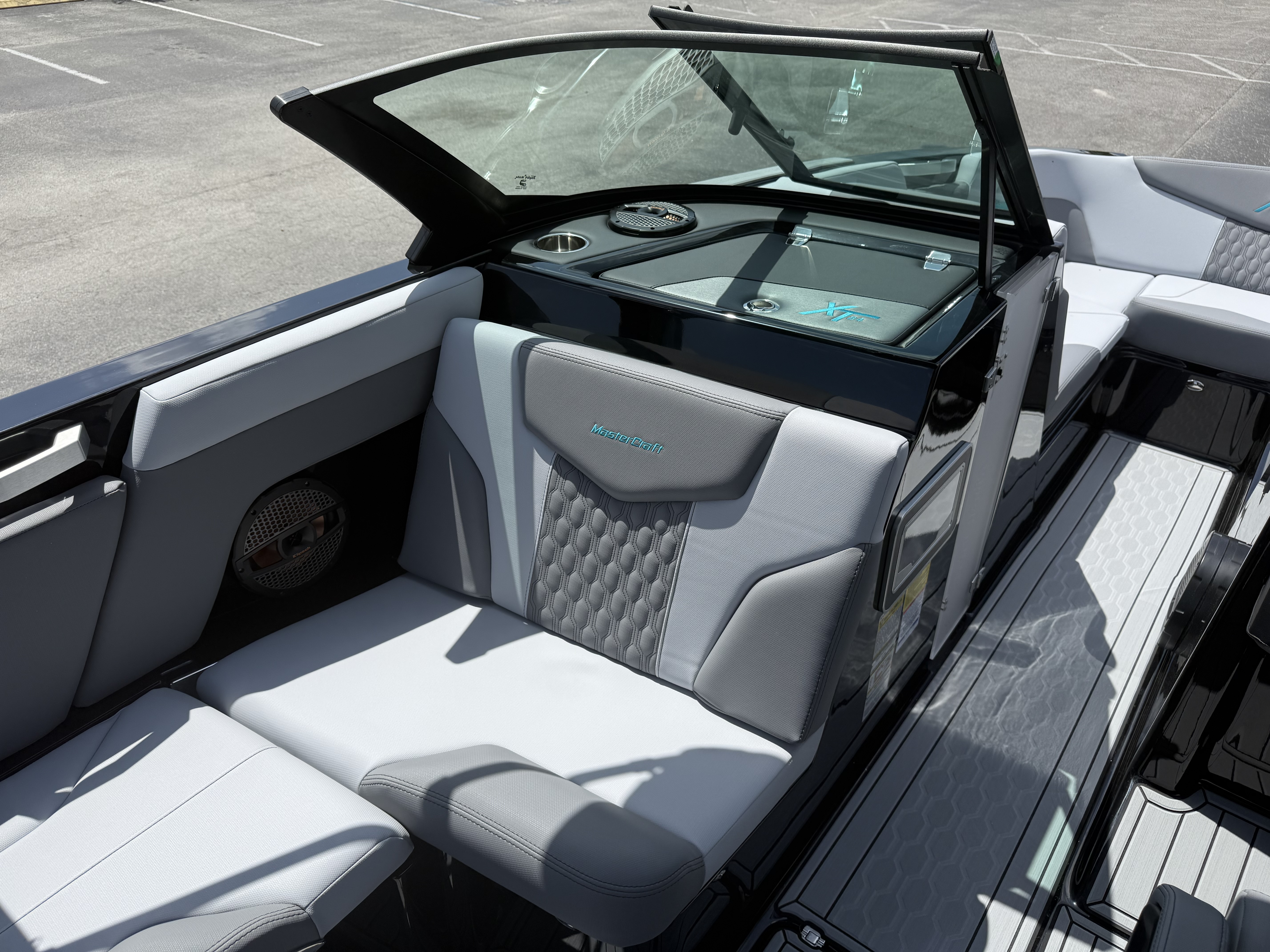 2025 MasterCraft XT24