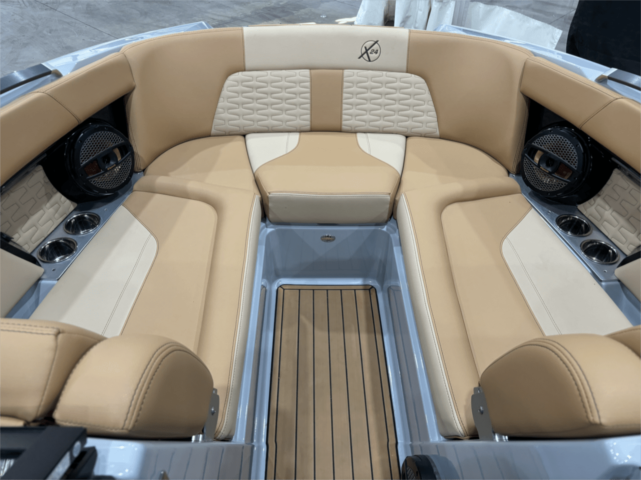 2024 MASTERCRAFT X24