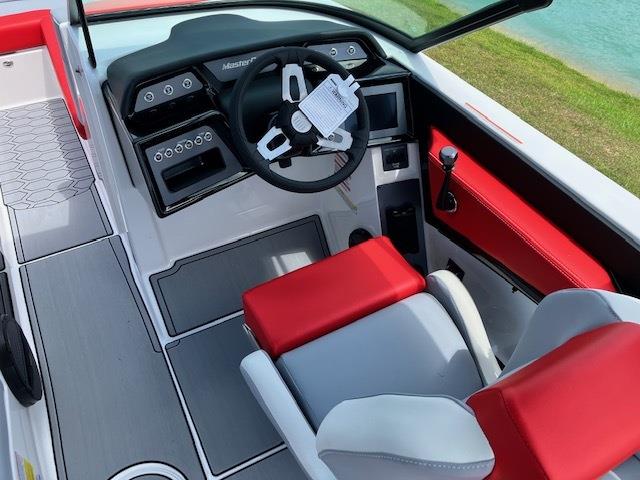 2024 MasterCraft NXT 24