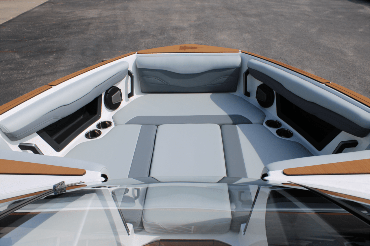 2024 Axis T220