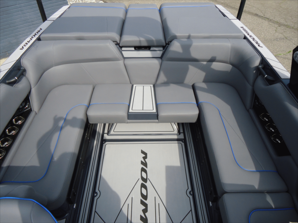 New 2024 Moomba Craz, Closeout Priced
