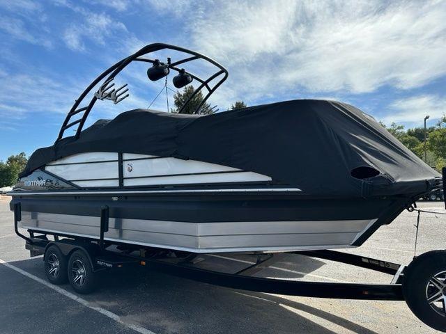 2021 Montara Surf Boss 25
