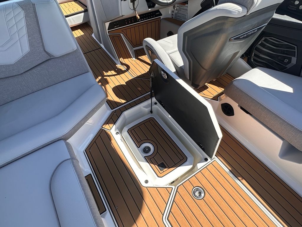 2024 Nautique Super Air Nautique G23
