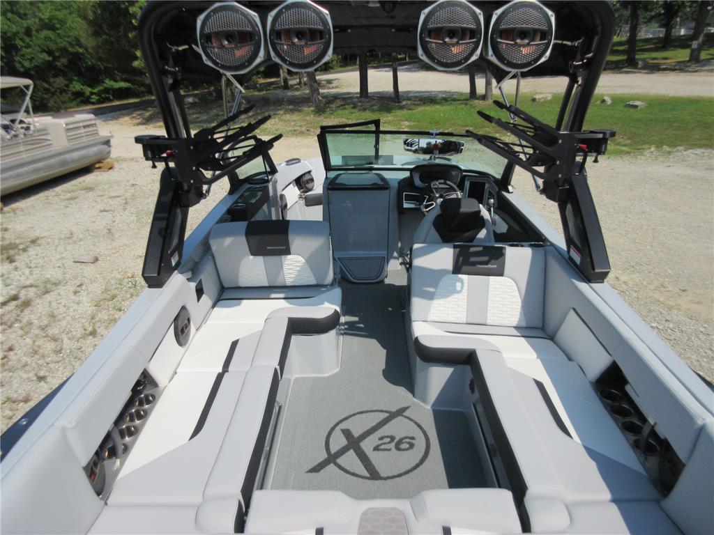 NEW 2023 Mastercraft X26