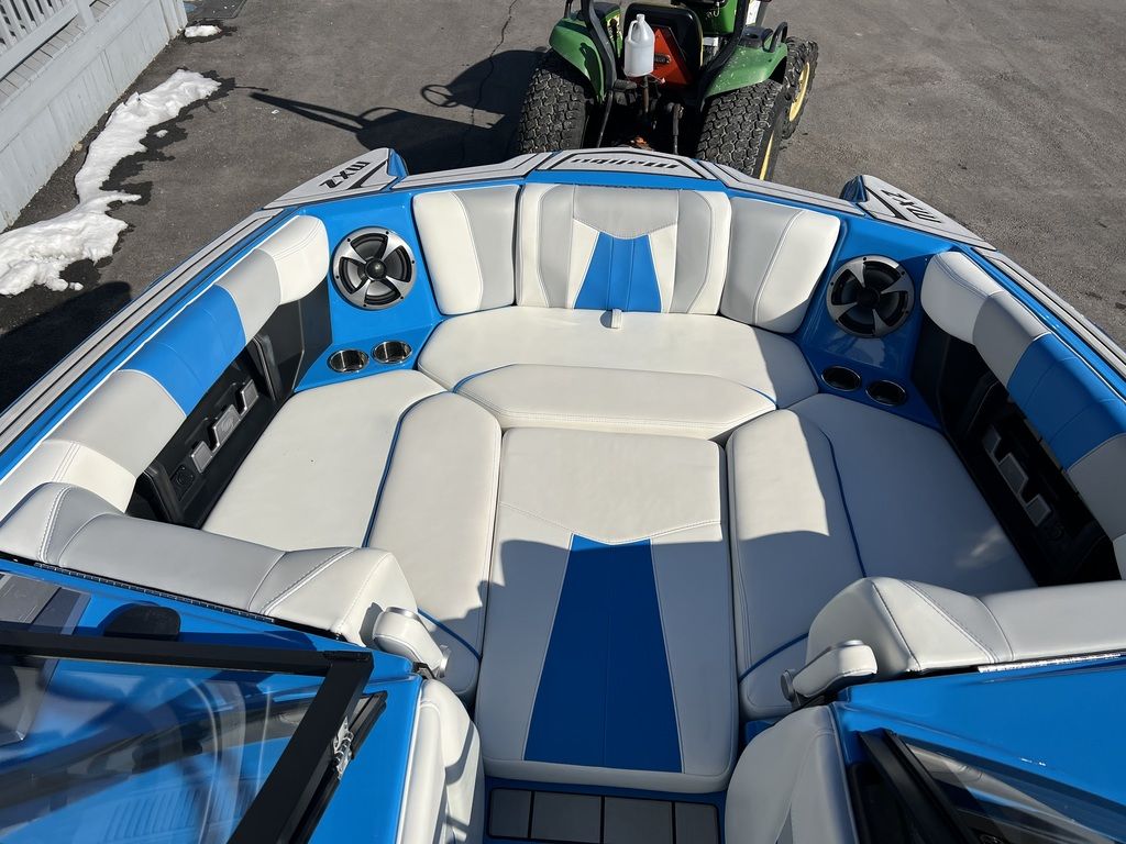 2021 Malibu Boats 24 MXZ