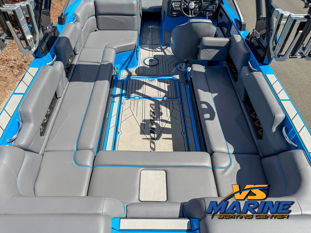 2022 MOOMBA Makai