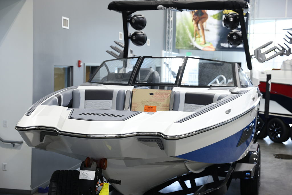 2024 Malibu 23 MXZ