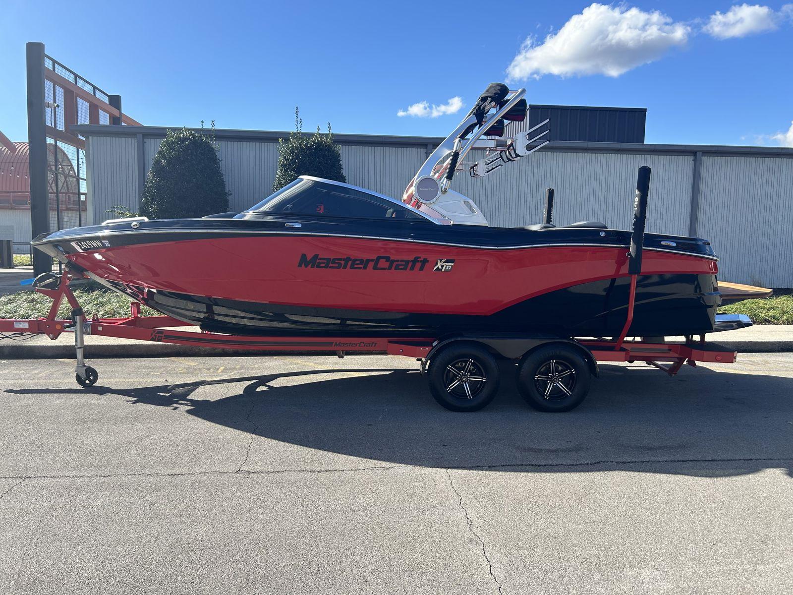 2021 MasterCraft XT23