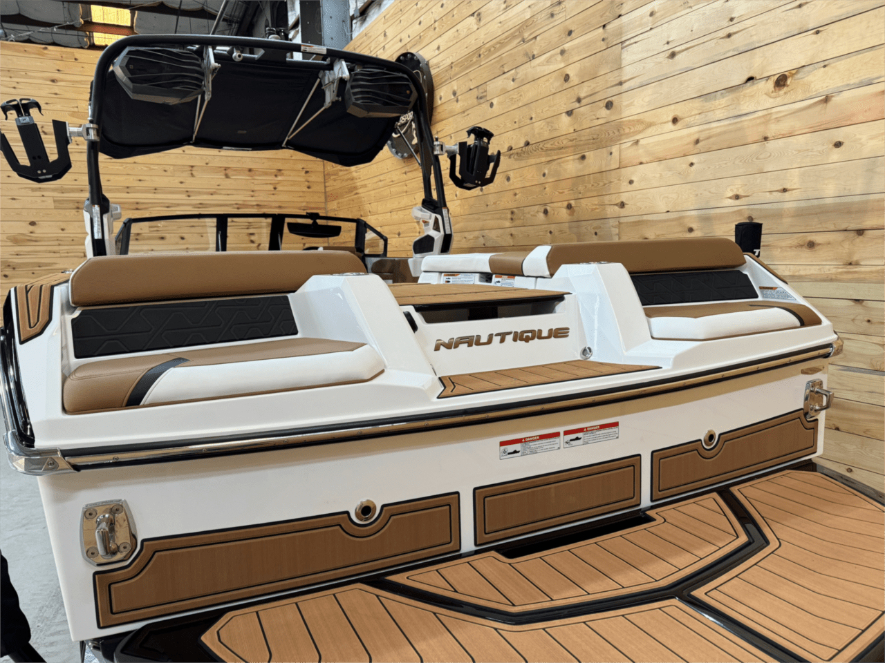 2024 Nautique GS24 Icon