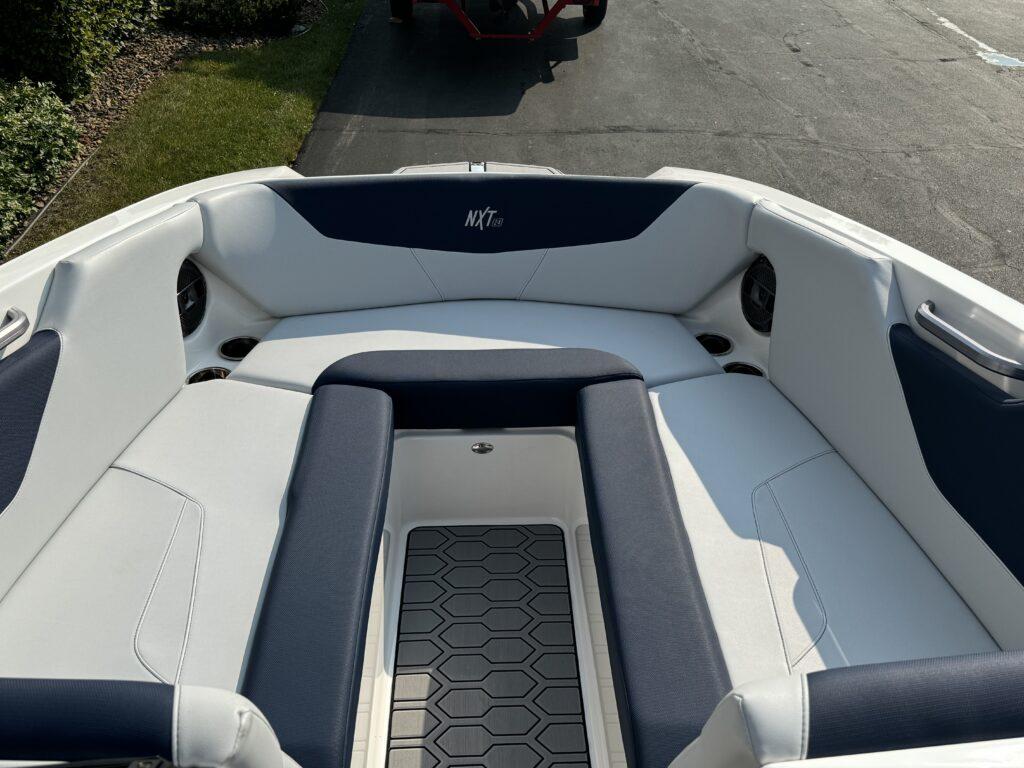 2021 MasterCraft NXT24