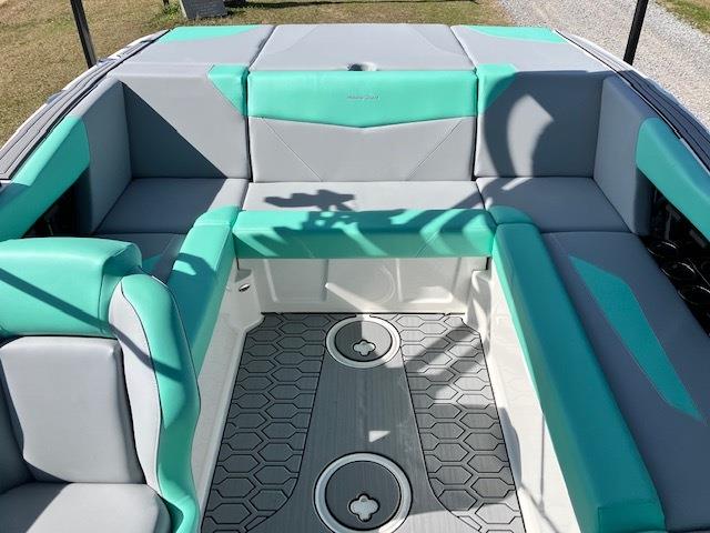2024 MasterCraft NXT 21