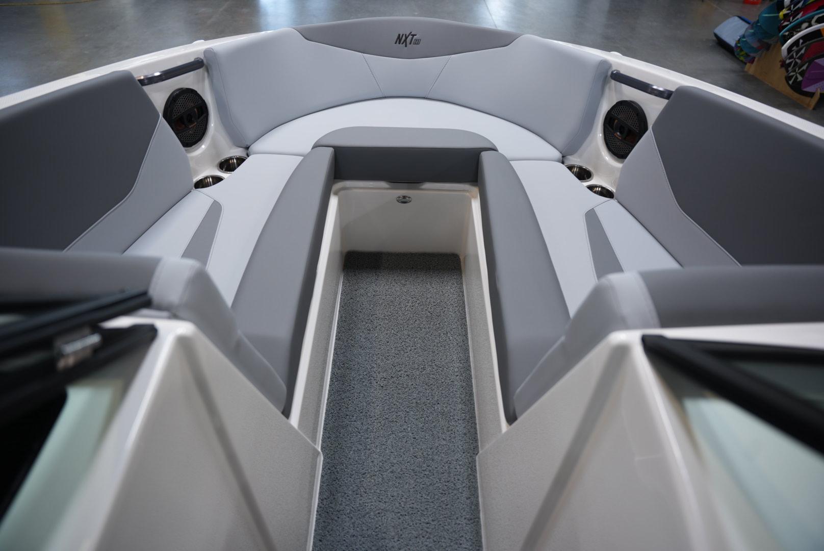 2025 MasterCraft NXT23 &#8211; New Arrival