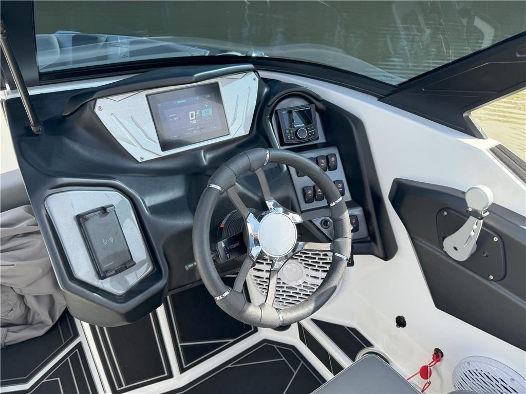 Loaded 2022 ZS252