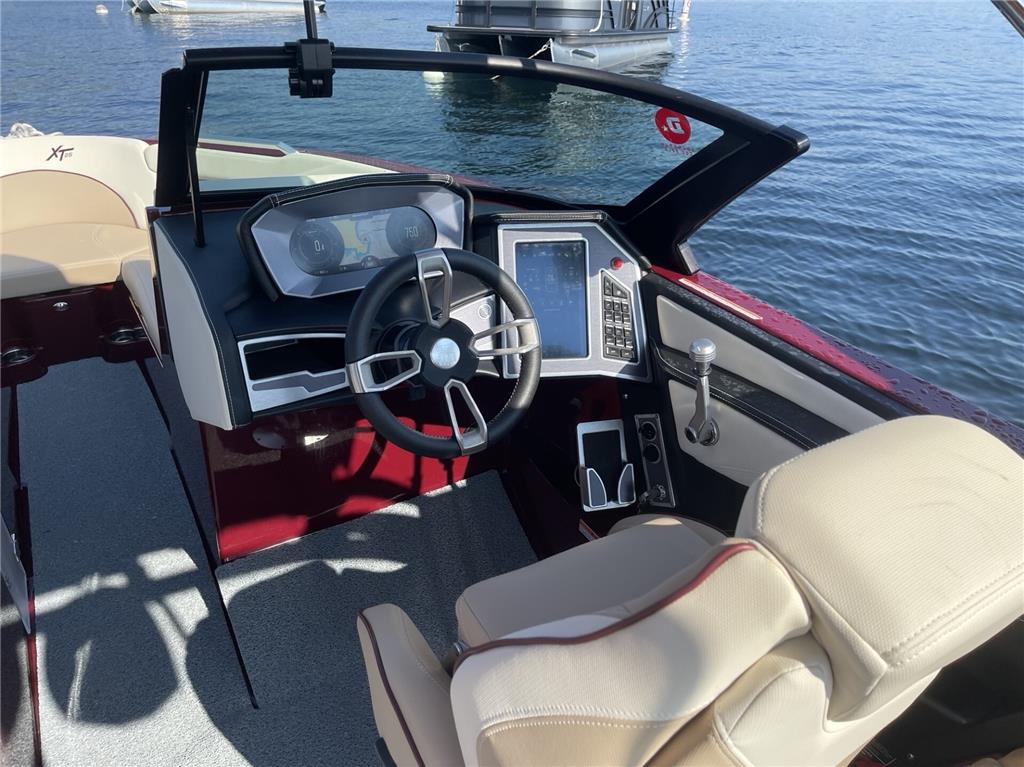 2022 MASTERCRAFT XT25