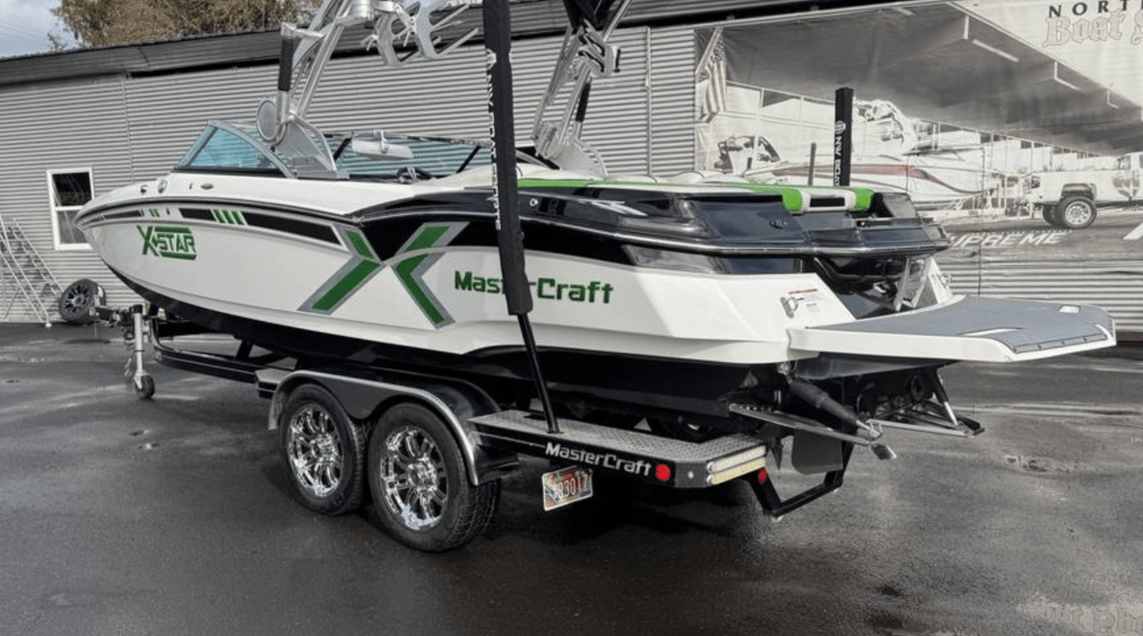2013 MasterCraft Xstar
