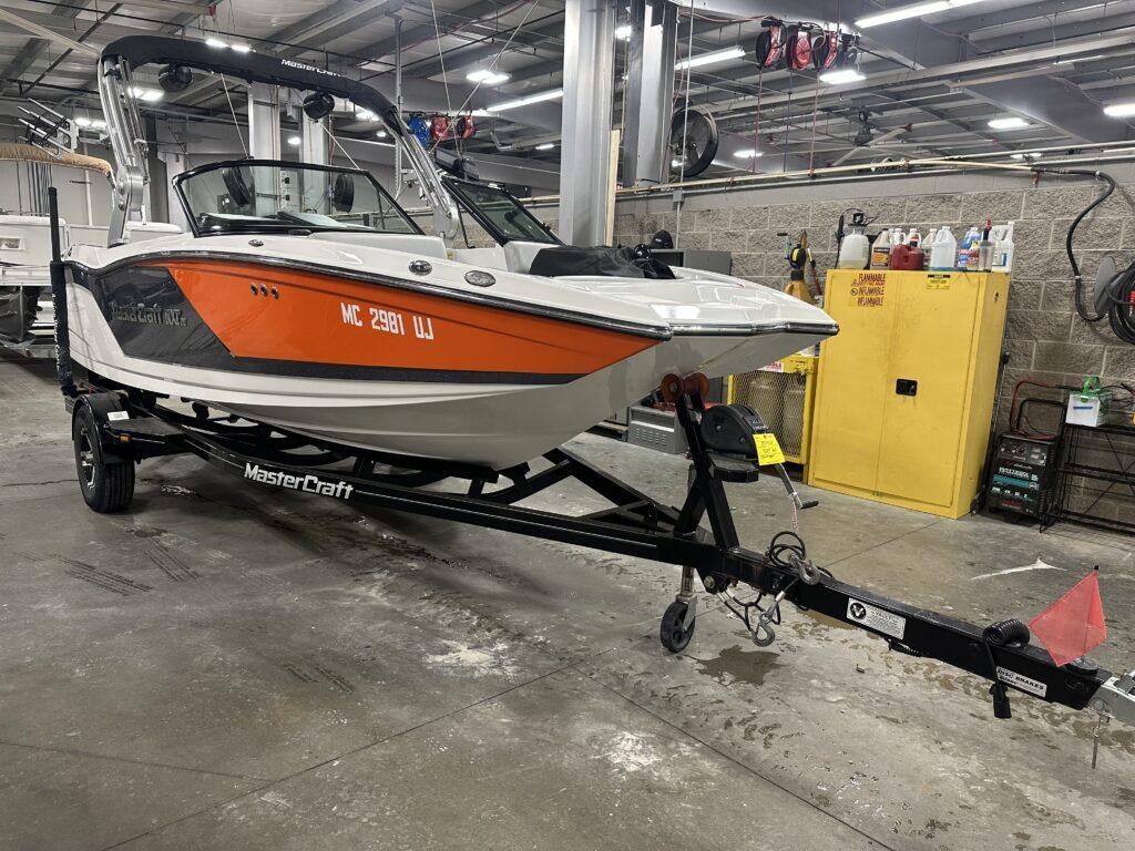 boat.Title