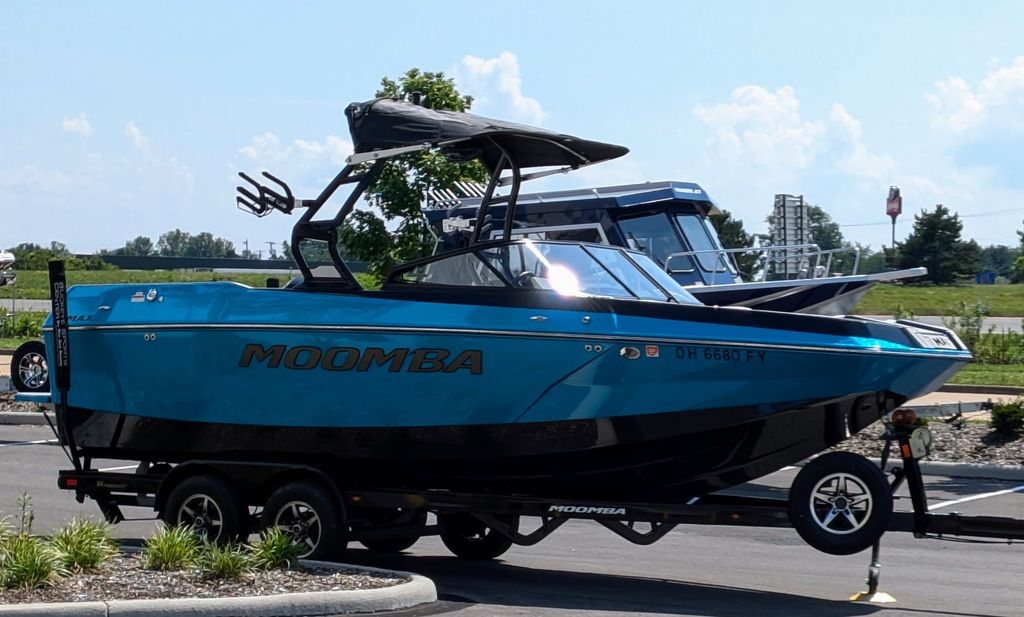 2020 moomba Max