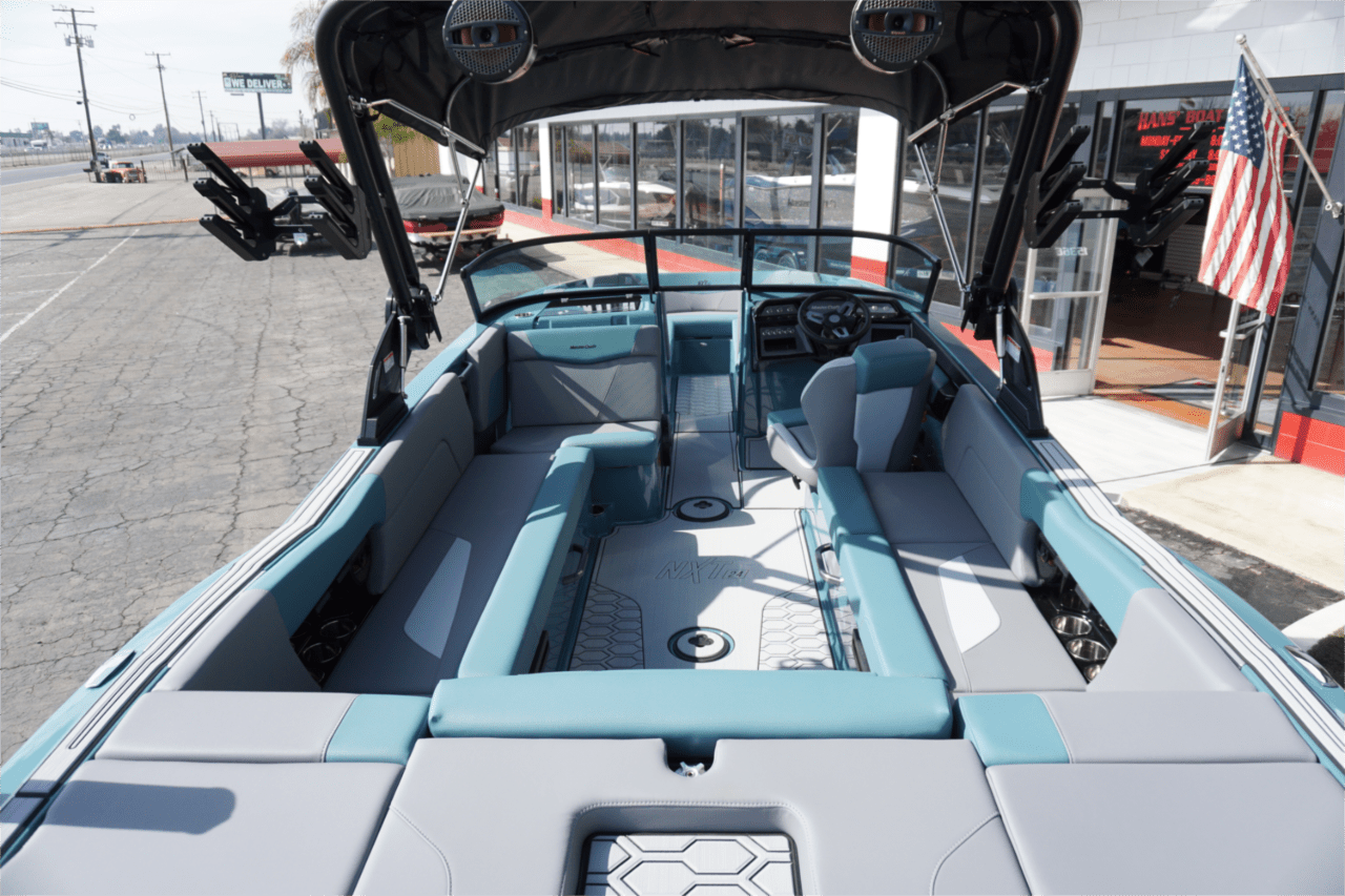 2025 MasterCraft NXT24