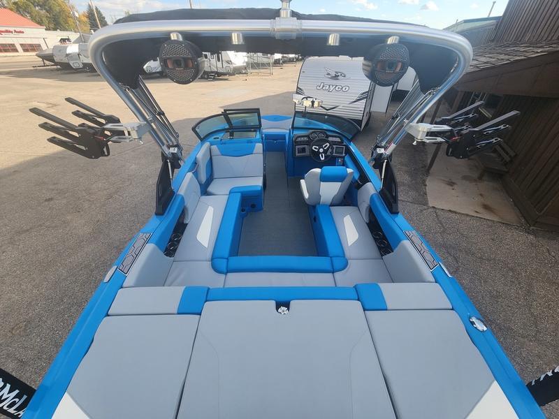 2023 MasterCraft NXT 21 62 Hours