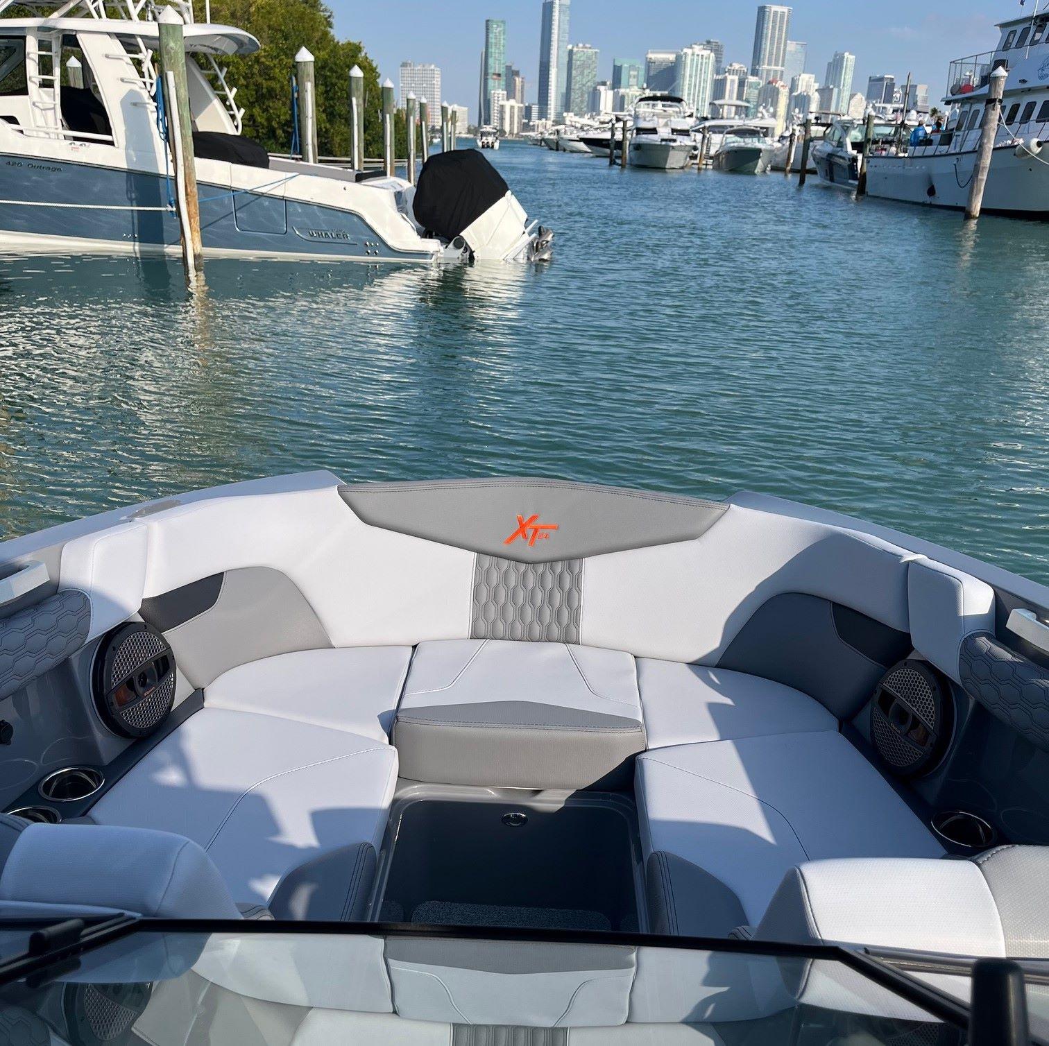 MasterCraft Boats XT24 V-Drive 24 2025