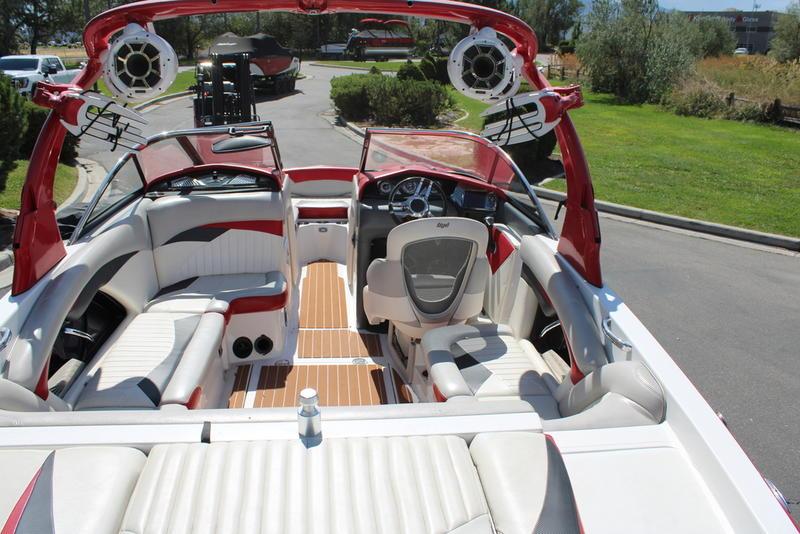2011 Tige RZ2
