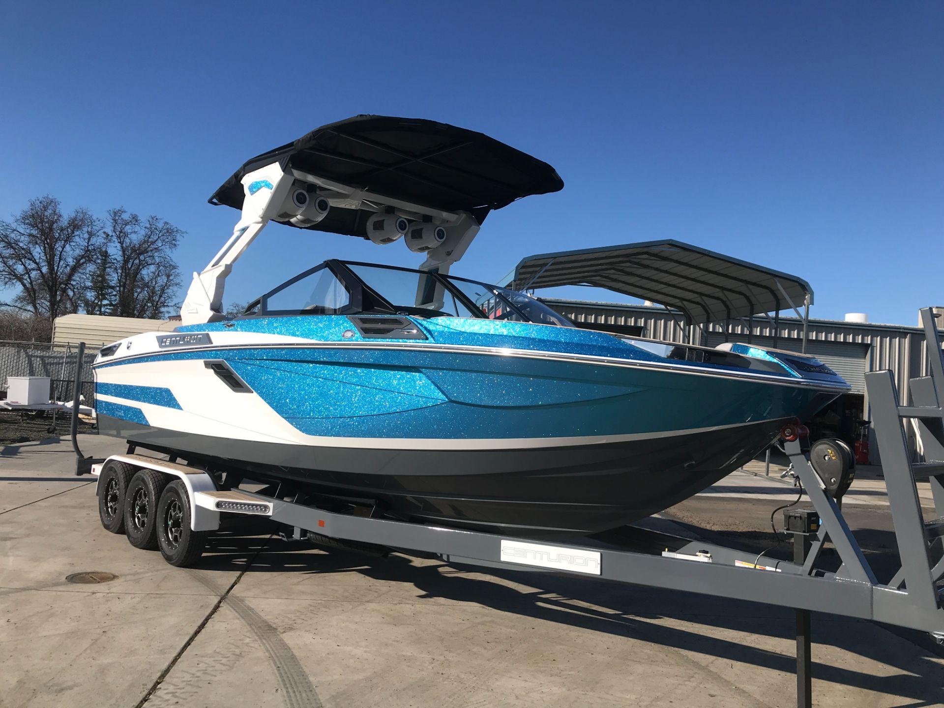 boat.Title