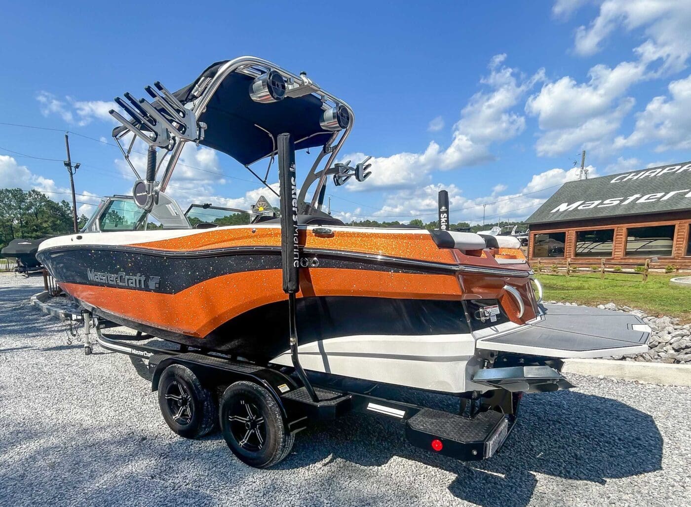 2021 MasterCraft XT22