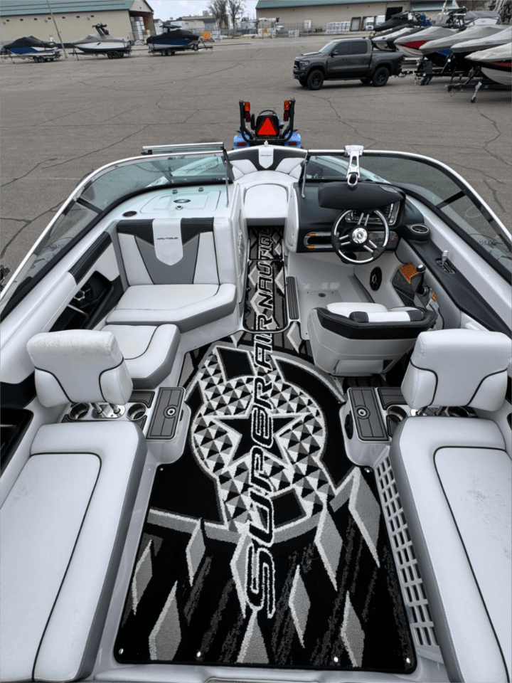 2012 Super Air Nautique 230
