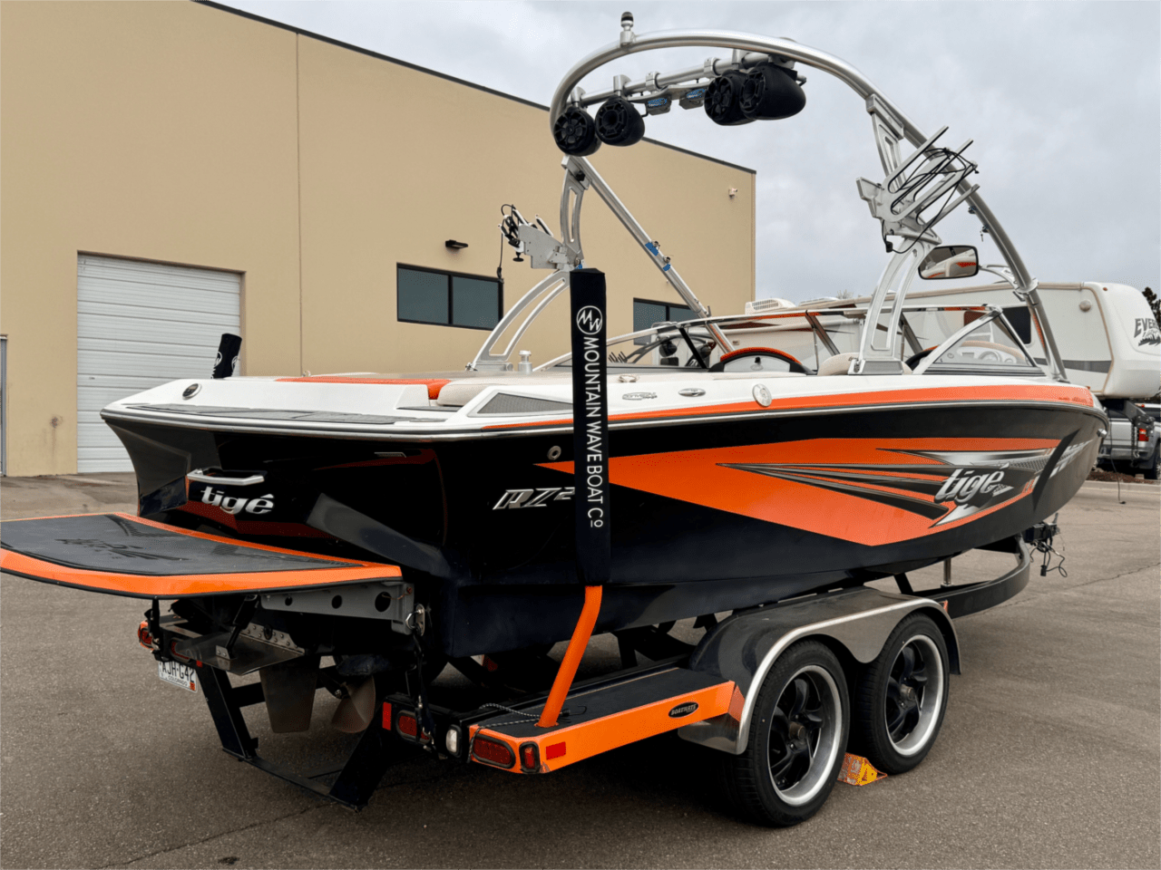 2008 Tige RZ2 &#8211; LOW HOURS &#8211; Turn Key
