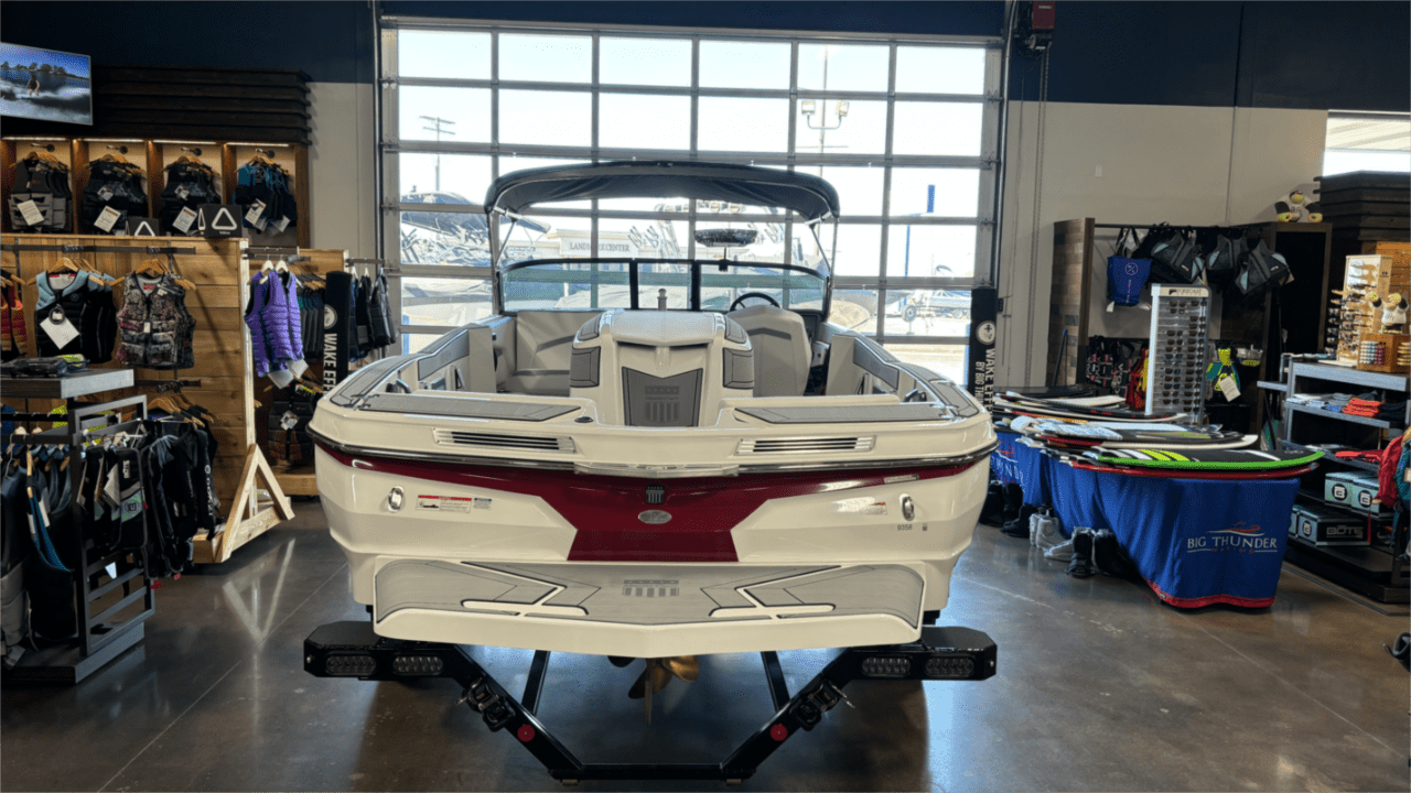 2025 Mastercraft ProStar