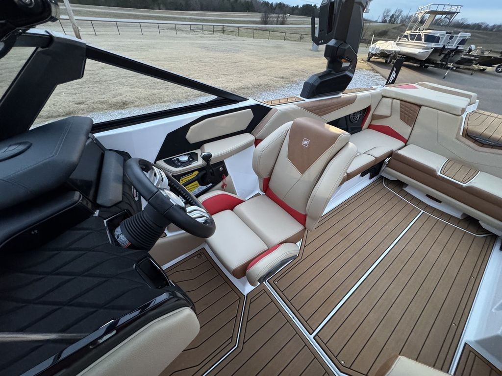 2022 Nautique S23
