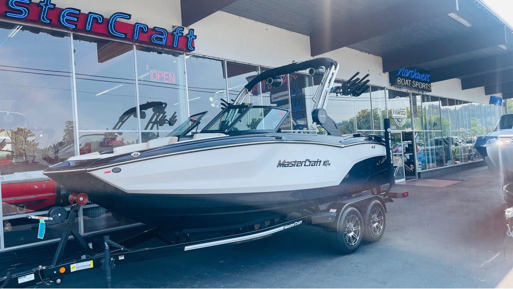 2024 MasterCraft NXT21