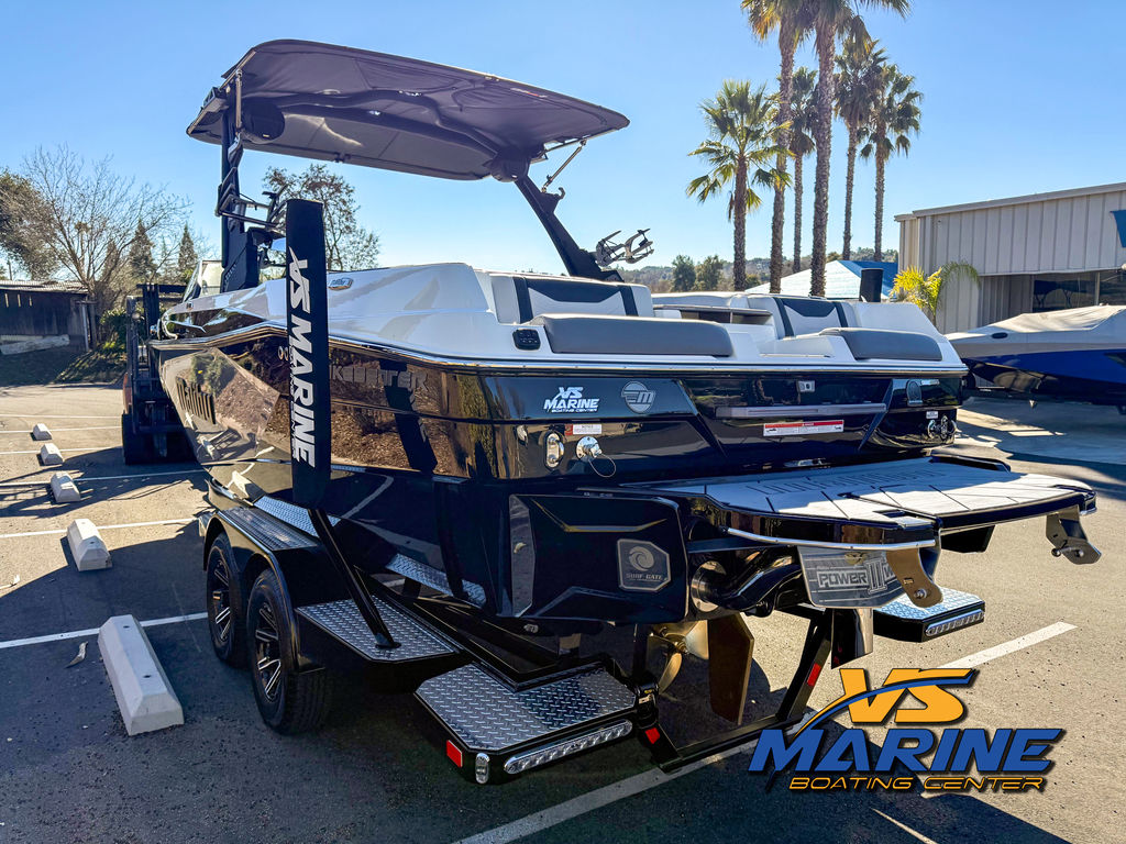 2025 Malibu Boats 23 LSV
