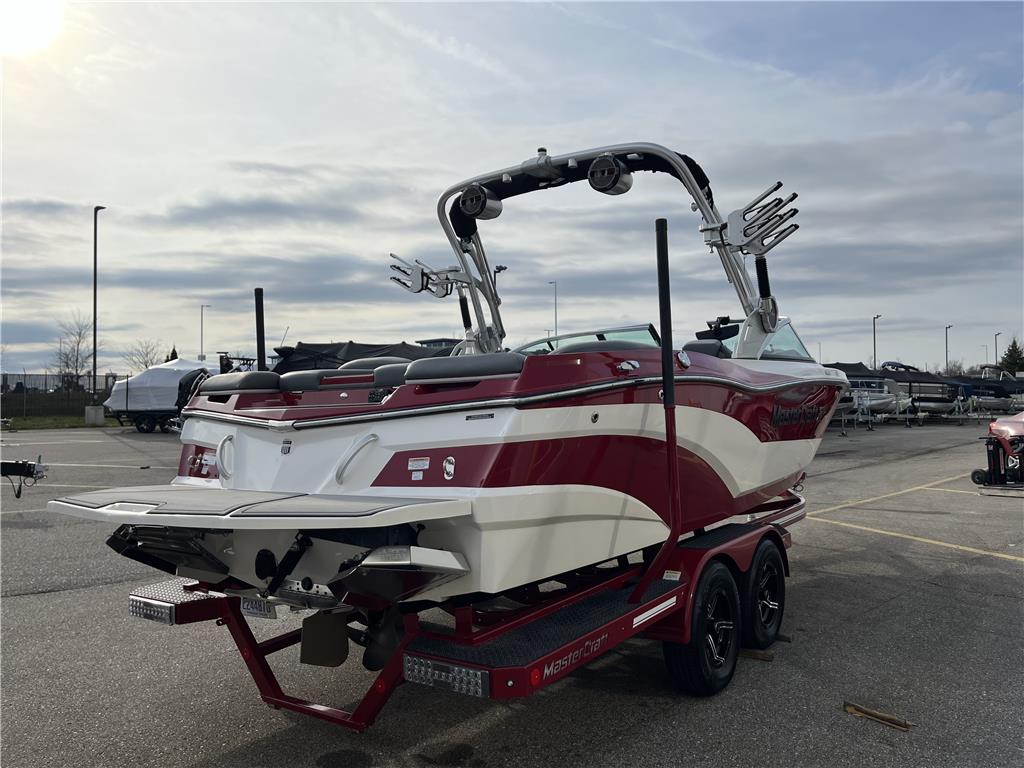 2020 MasterCraft XT23